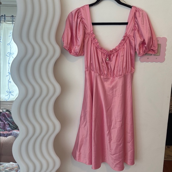 HERE TO CHEER MINI DRESS
DOLLS KILL X CARE BEARS - Picture 5 of 6